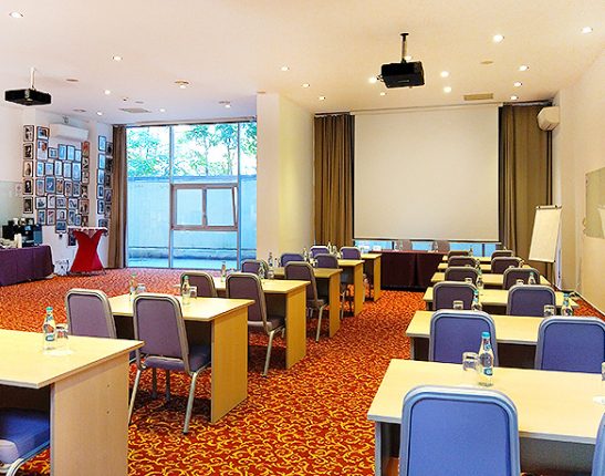 Sala-Safir-08